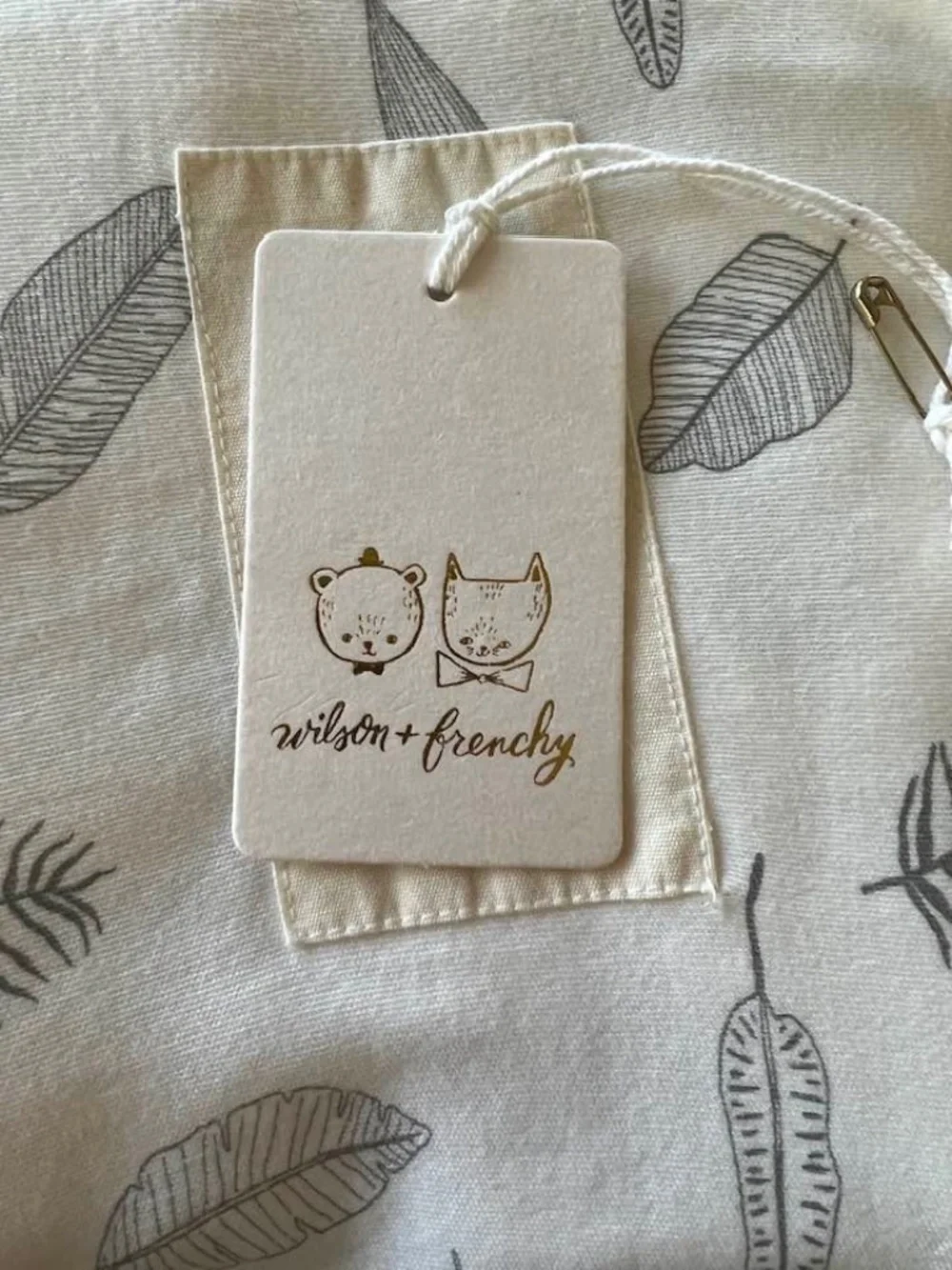 Wilson & Frenchy Crib Sheet Set